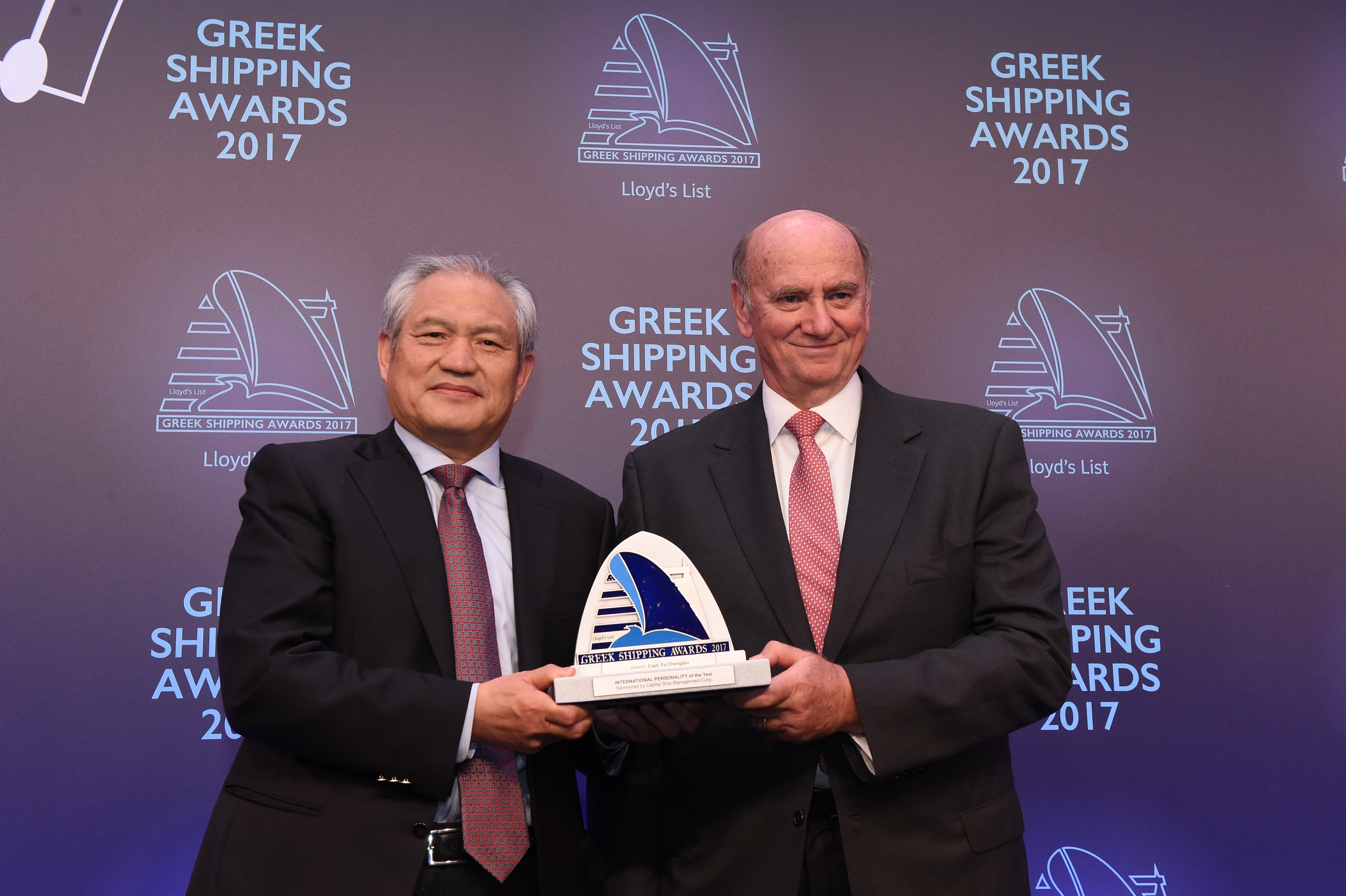 Captain Fu Chengqiu Greek shipping awards